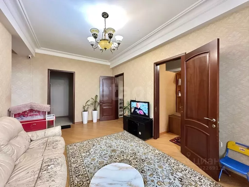 2-к кв. Дагестан, Махачкала ул. Даниялова, 92 (71.0 м) - Фото 2