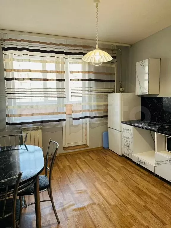 1-к. квартира, 35 м, 7/10 эт. - Фото 0