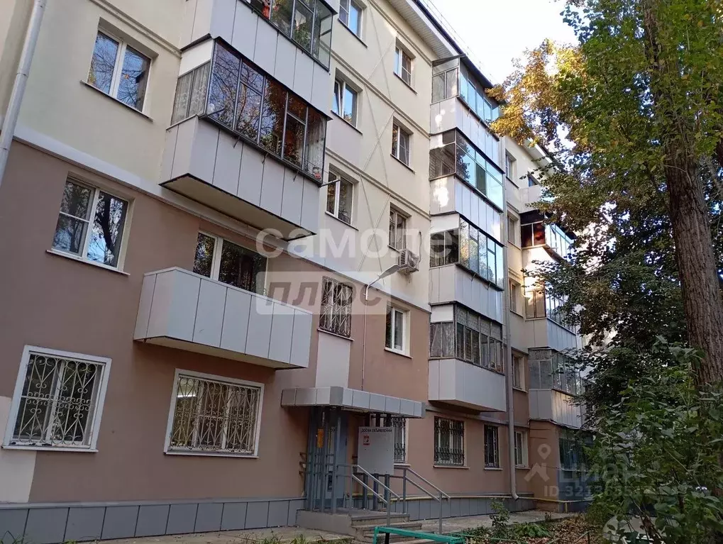 3-к кв. Липецкая область, Липецк ул. Гагарина, 61 (55.6 м) - Фото 1