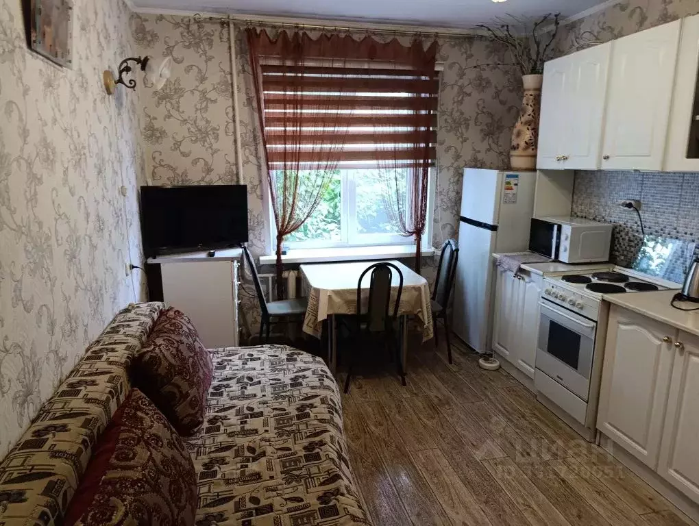 1-к кв. Псковская область, Великие Луки Гражданская ул., 30/12 (39.0 ... - Фото 2