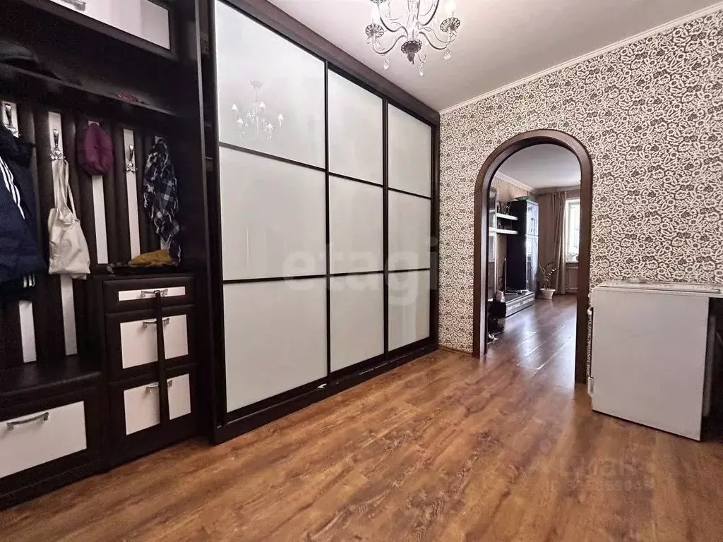 3-к кв. Алтай, Горно-Алтайск ул. Улагашева (89.0 м) - Фото 1