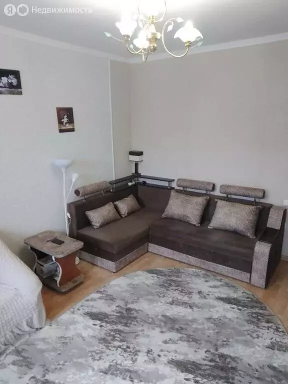 3-комнатная квартира: Евпатория, переулок Просмушкиных, 17 (57 м) - Фото 1