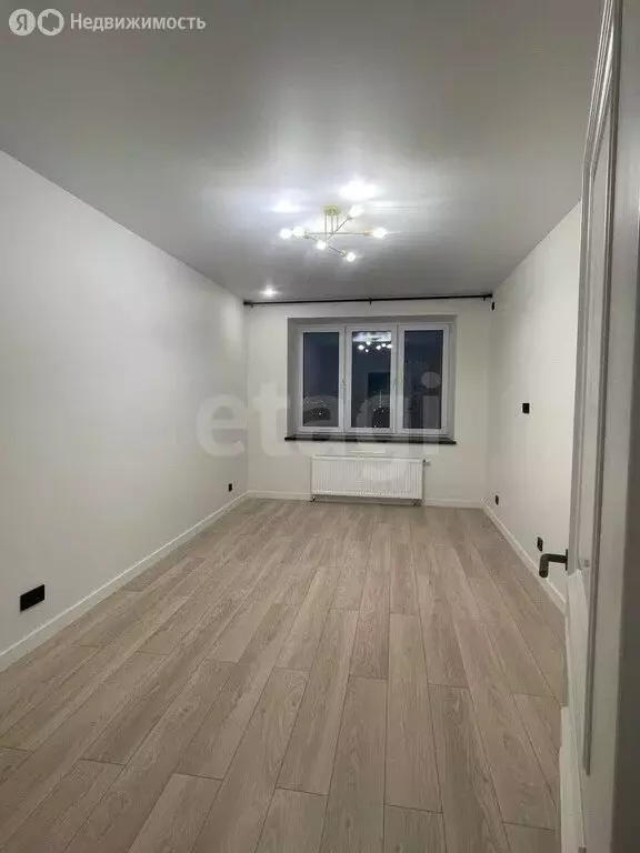 2-комнатная квартира: Тюмень, улица Ветеранов Труда, 9Ак4 (59.7 м) - Фото 0