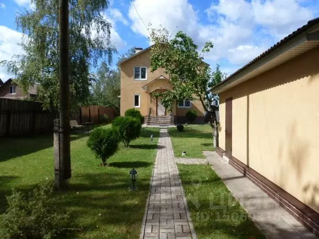 Дом в Москва д. Большое Свинорье, 49 (180 м) - Фото 1