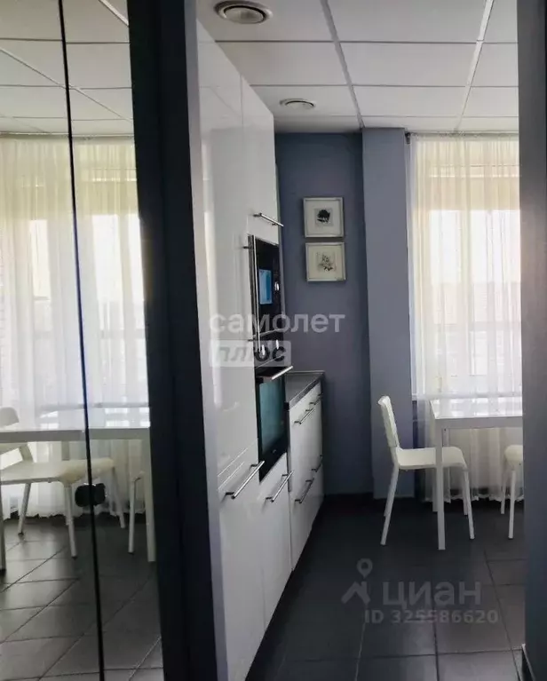 2-к кв. Ленинградская область, Кировск Набережная ул., 17 (57.2 м) - Фото 2