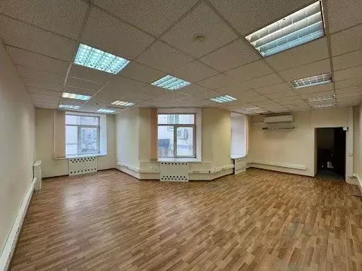 Помещение свободного назначения в Москва Лесная ул., 43 (188 м) - Фото 1
