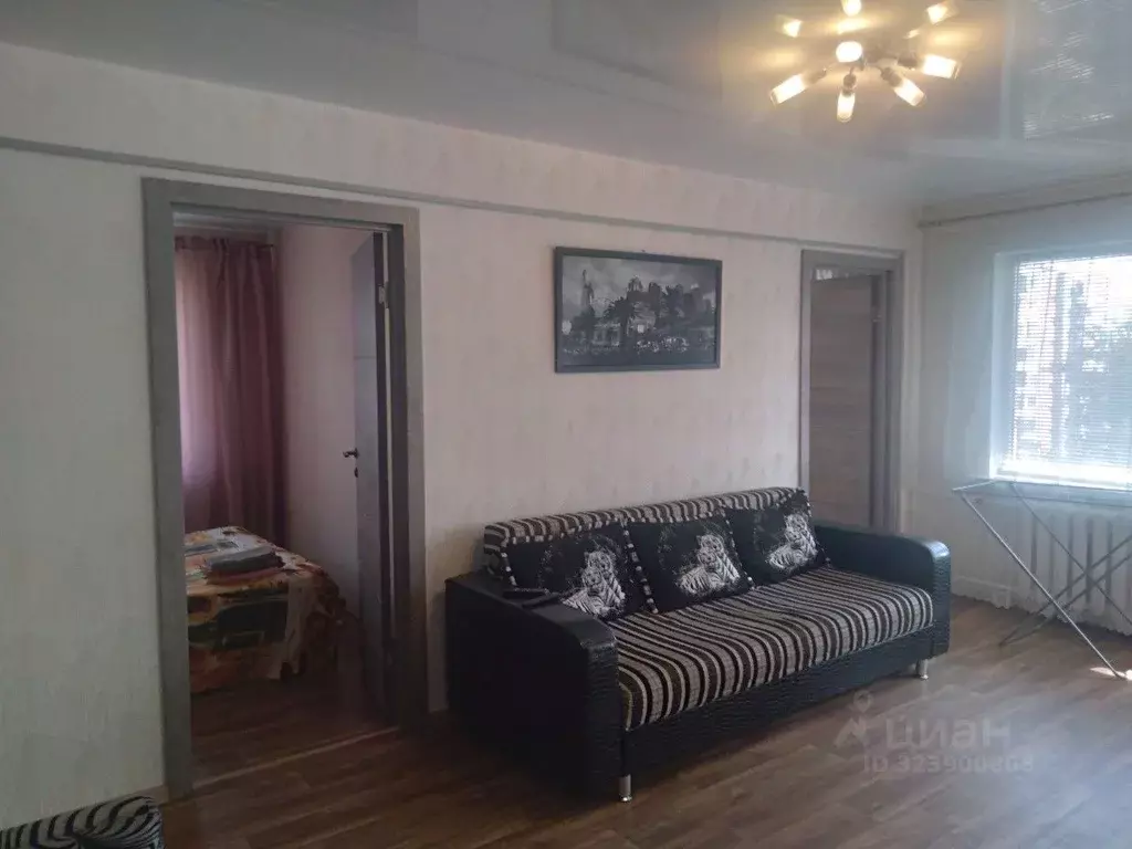 3-к кв. Волгоградская область, Волгоград ул. Маршала Еременко, 114 ... - Фото 1