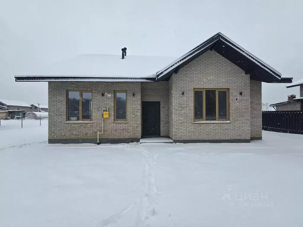 Дом в Калужская область, Жуковский муниципальный округ, Верховье ... - Фото 1