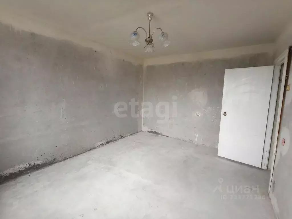 2-к кв. Крым, Щелкино Ленинский район, 57А (50.3 м) - Фото 1