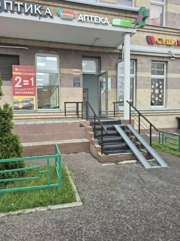 Помещение свободного назначения в Московская область, Подольск бул. ... - Фото 1