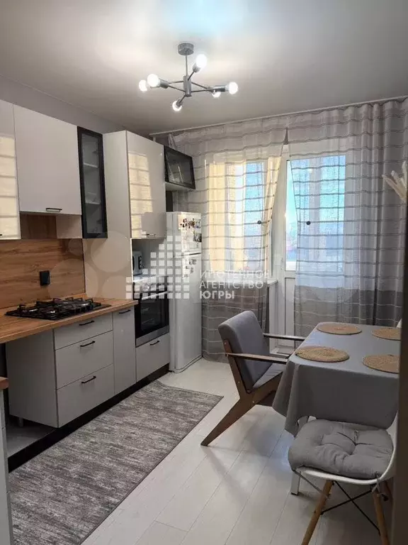 1-к. квартира, 40,6 м, 6/6 эт. - Фото 0