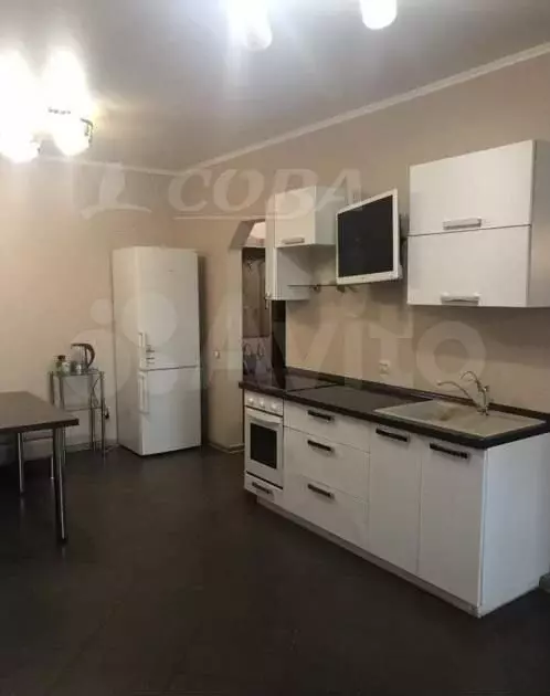 1-к. квартира, 40 м, 4/10 эт. - Фото 0
