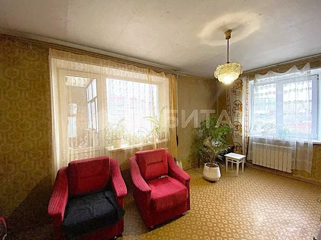 2-к кв. Тюменская область, Тюмень ул. Мельникайте, 135 (50.7 м) - Фото 1