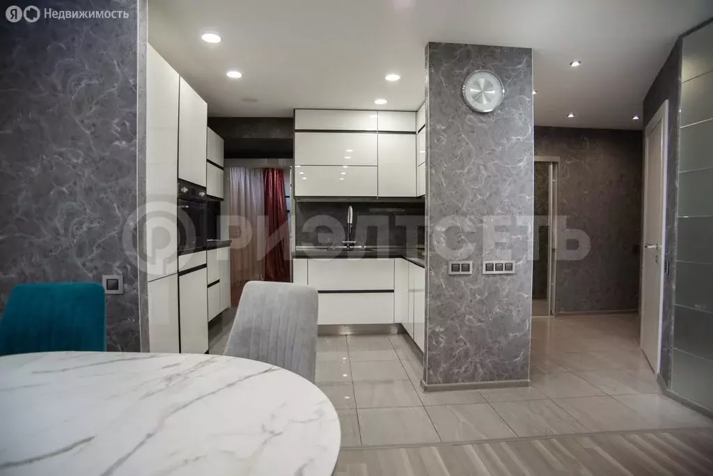 3-комнатная квартира: Мурманск, Кольский проспект, 24 (60.3 м) - Фото 2