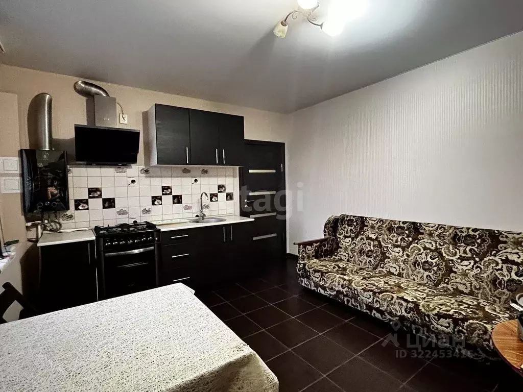 3-к кв. Краснодарский край, Темрюкский район, Краснострельское с/пос, ... - Фото 1