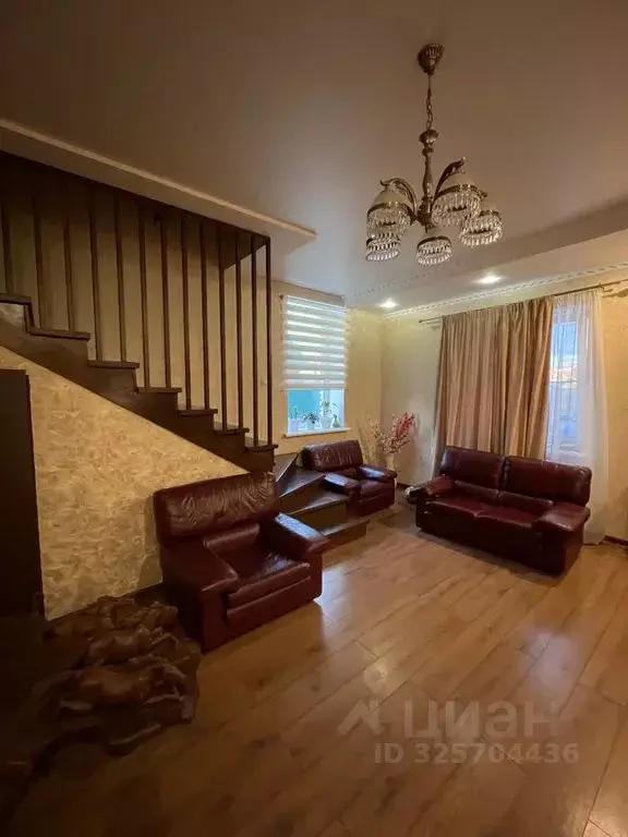 Дом в Татарстан, Казань ул. 2-я Елабужская, 34 (220 м) - Фото 1