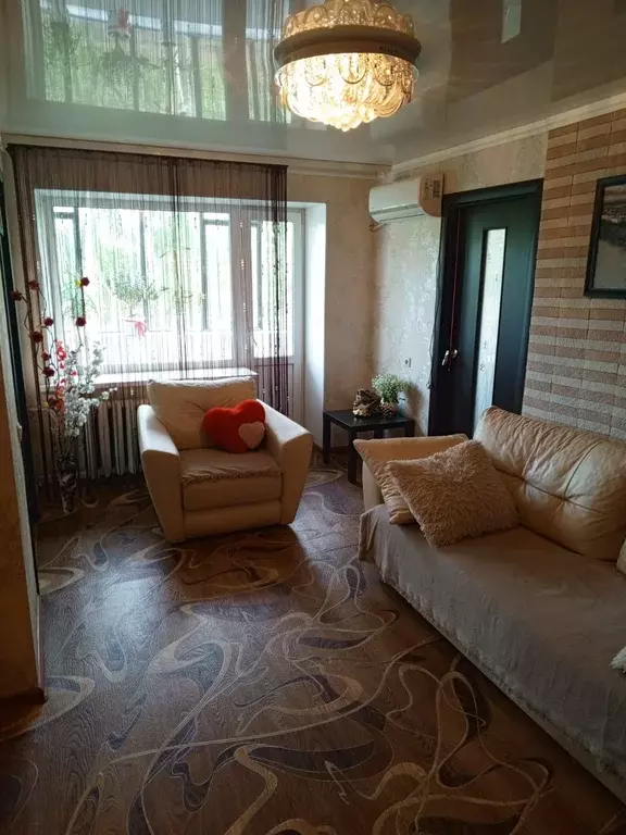 Продаётся 3-к квартира, 55.9 м - Фото 1