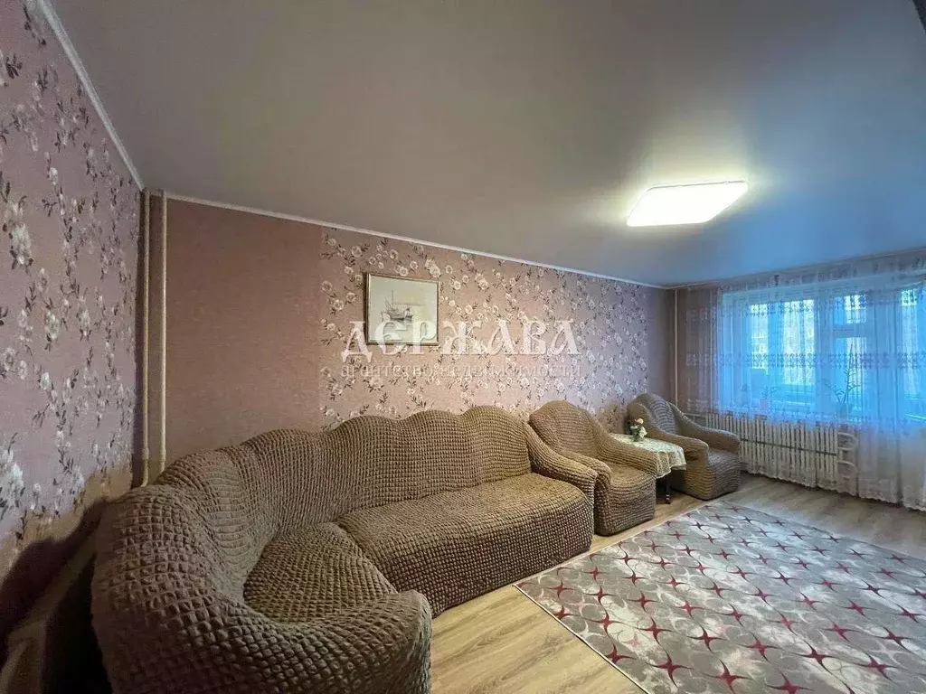 4-к кв. Белгородская область, Старый Оскол Дубрава мкр, 2 кв-л, 3 ... - Фото 1