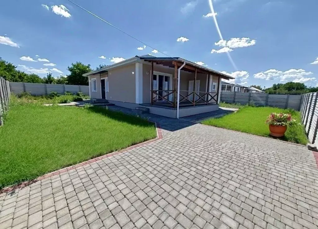 Дом в Крым, Симферопольский район, Трудовское с/пос, с. Строгоновка ... - Фото 0