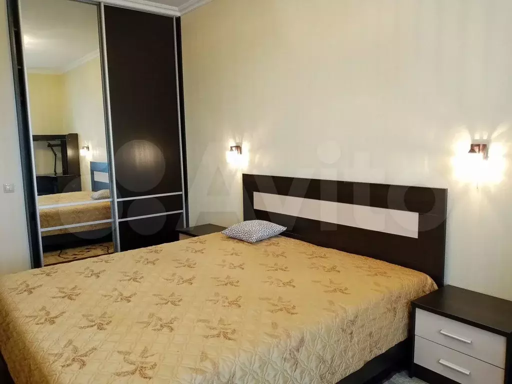 2-к. квартира, 67 м, 6/9 эт. - Фото 0