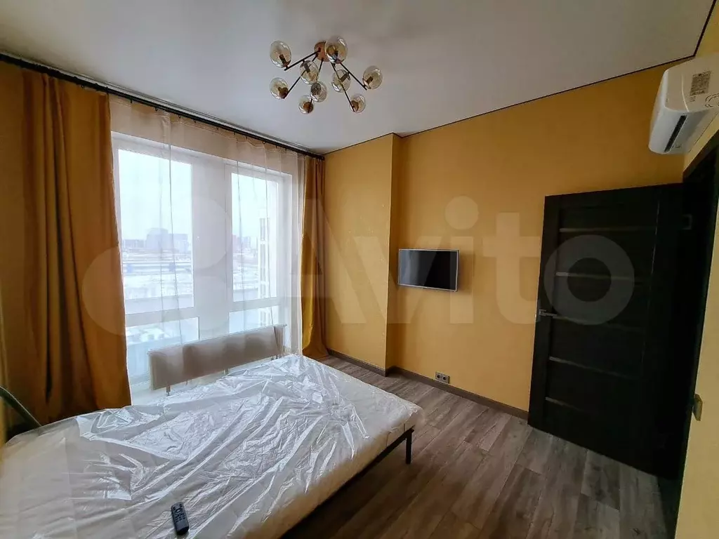1-к. квартира, 37 м, 13/18 эт. - Фото 0