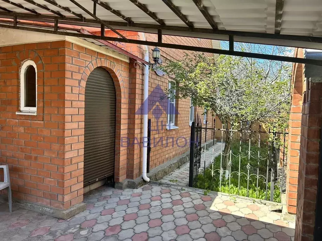 Дом в Ростовская область, Волгодонск Комсомольская ул., 24 (95 м) - Фото 1