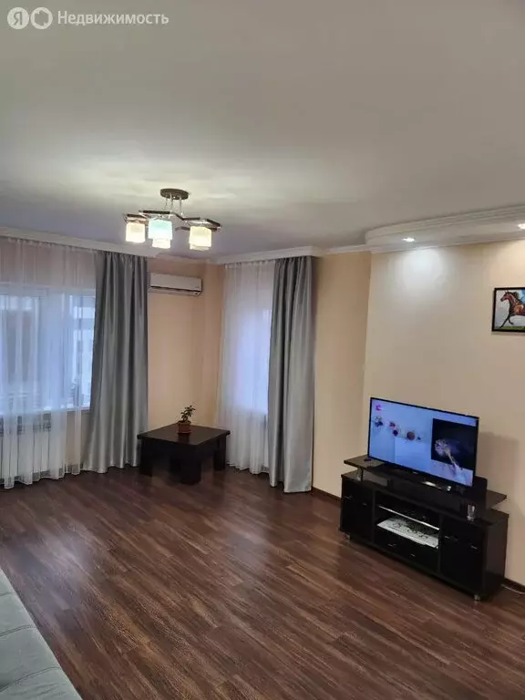 2-комнатная квартира: Батайск, улица Северная Звезда, 7/5 (72 м) - Фото 1