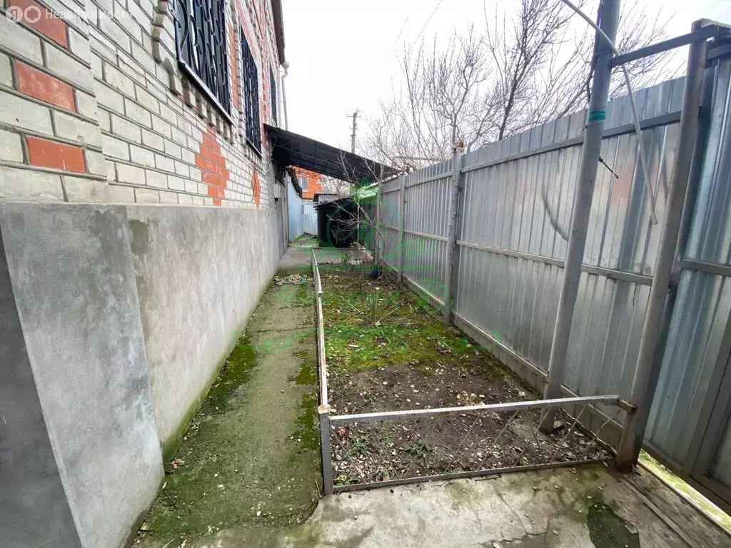 Дом в Крымск, Лесная улица (232 м) - Фото 1