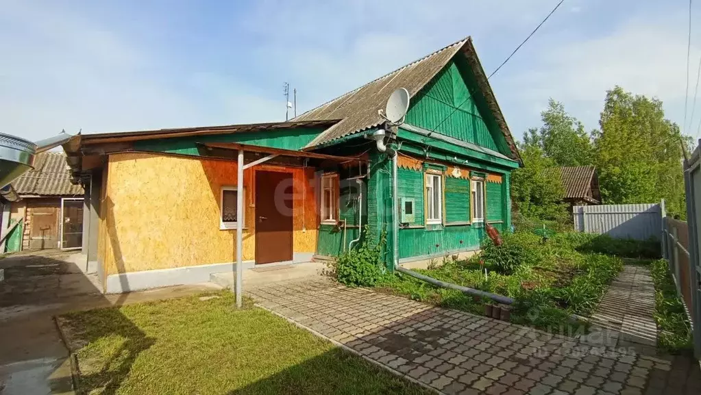 Дом в Брянская область, Трубчевский район, Селецкое с/пос, д. ... - Фото 1