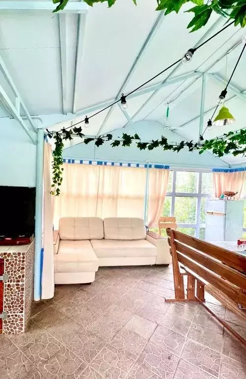 Дом в Астраханская область, Черноярский муниципальный округ, с. ... - Фото 1