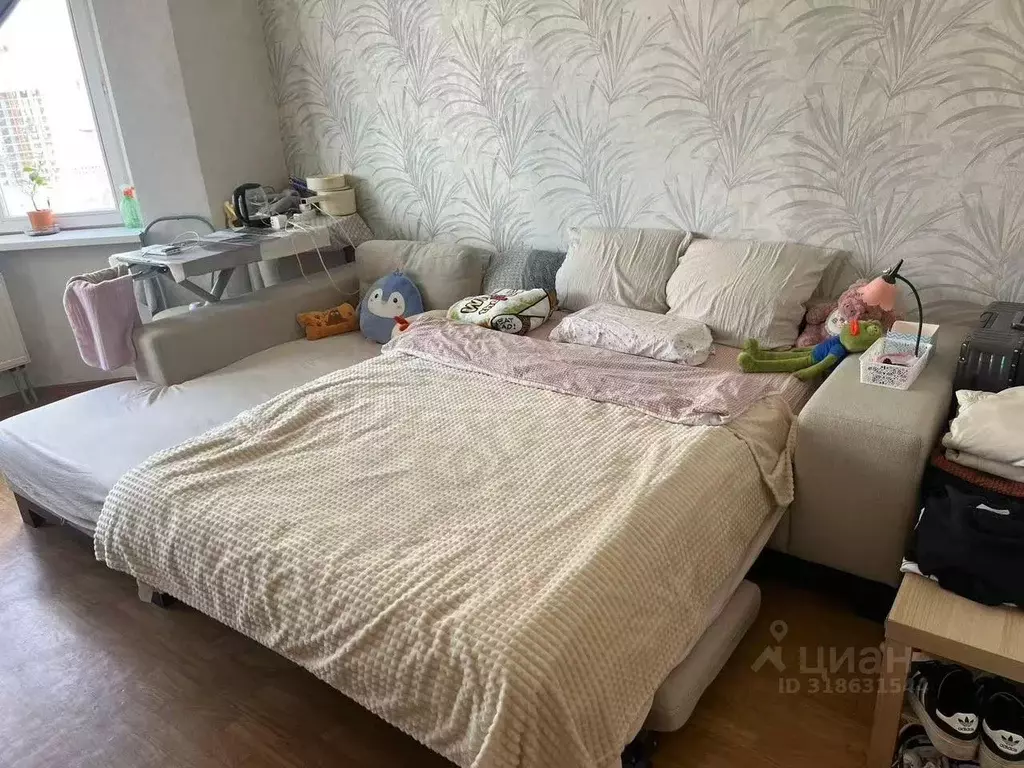 3-к кв. Москва Большая Очаковская ул., 10к2 (72.0 м) - Фото 1