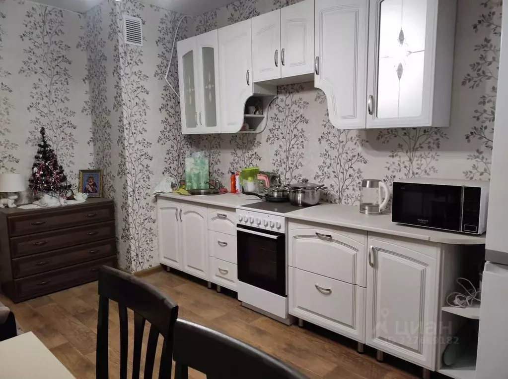 1-к кв. Красноярский край, Красноярск Высотная ул., 2В/2 (37.0 м) - Фото 1