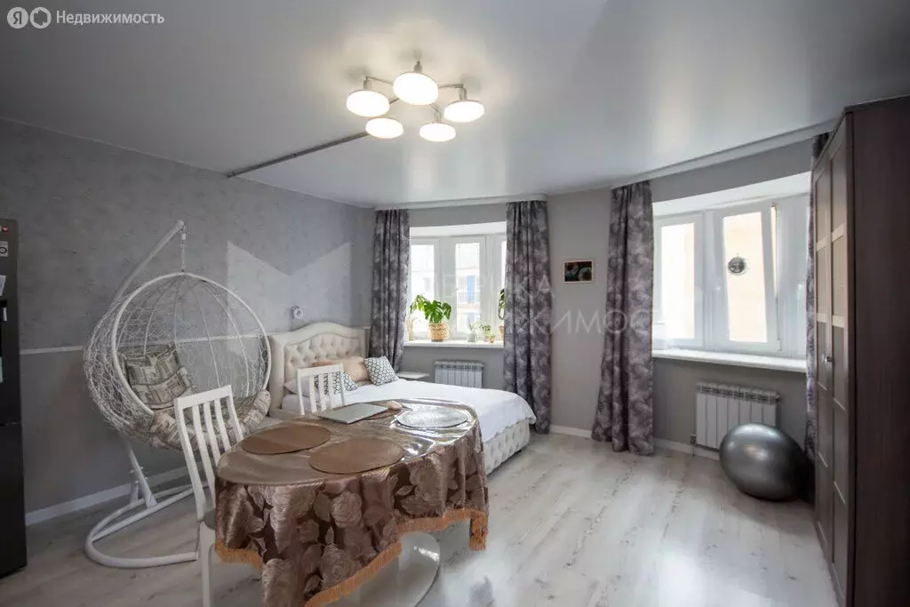 2-комнатная квартира: Тюмень, улица Циолковского, 20А (53 м) - Фото 2