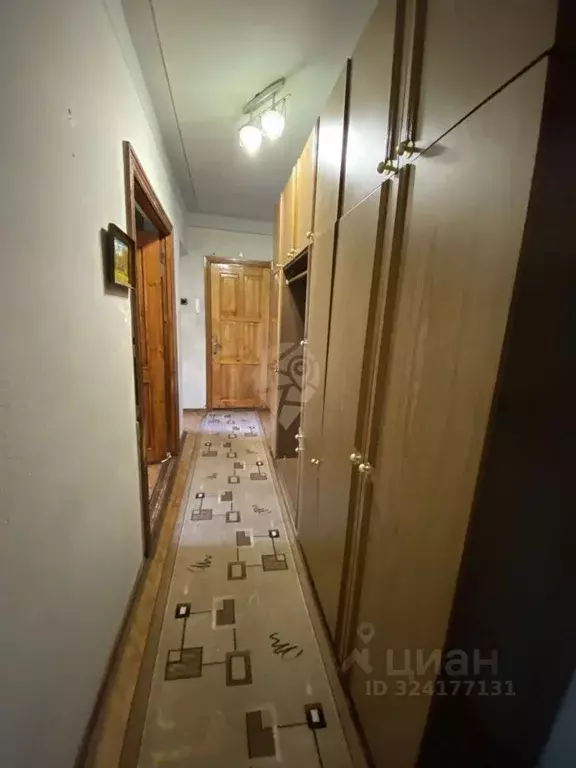 3-к кв. Белгородская область, Старый Оскол Солнечный мкр, 6 (63.2 м) - Фото 2