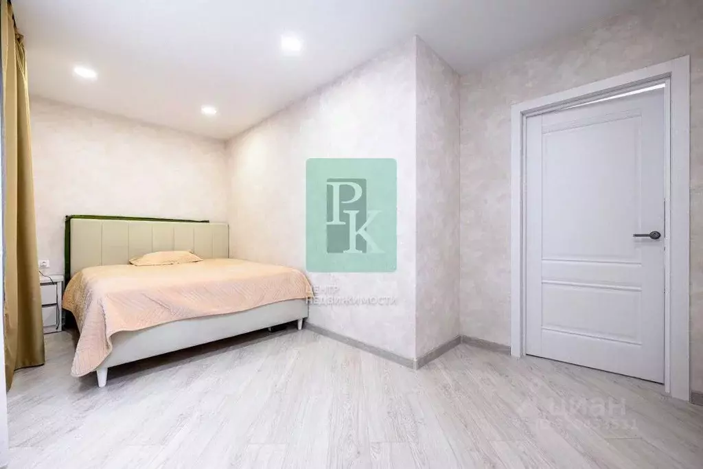 2-к кв. Севастополь ул. Скалистая, 39А (62.7 м) - Фото 1