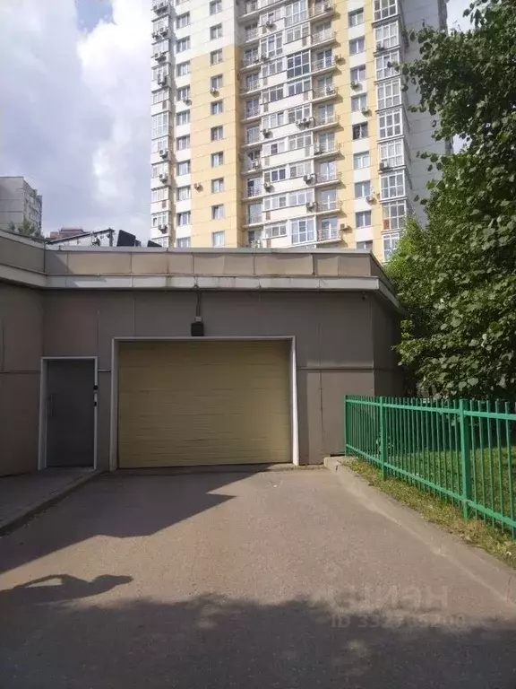 Гараж в Москва 2-я Филевская ул., 8с1 (14 м) - Фото 1