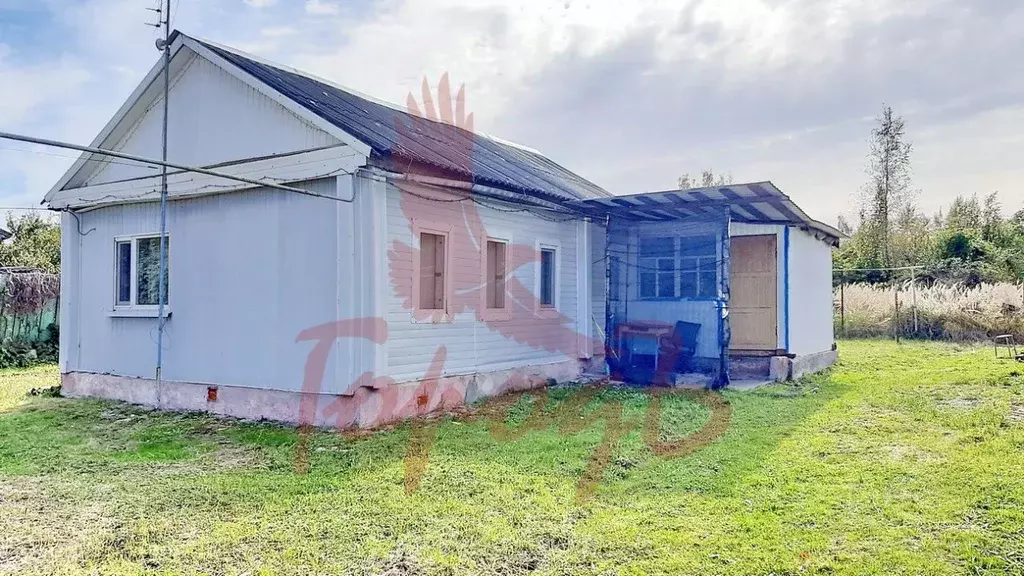 Дом в Орловская область, Урицкий район, Нарышкино пгт Р-120, 22-й км ... - Фото 1