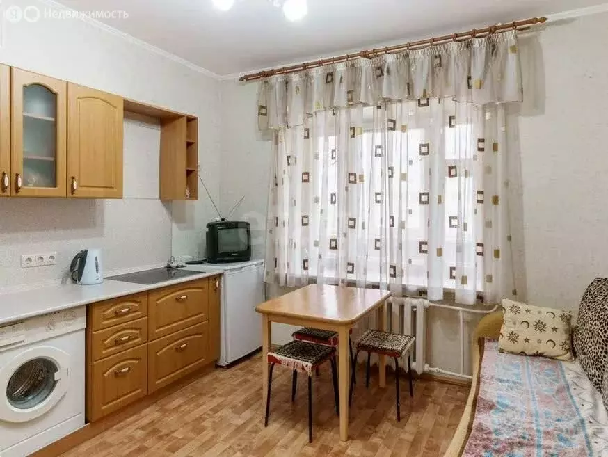 1-комнатная квартира: Тюмень, микрорайон Восточный, улица ... - Фото 1