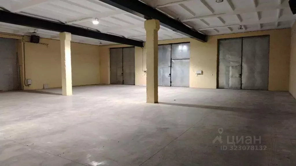 Склад в Татарстан, Набережные Челны Казанский просп., 232 (310 м) - Фото 1