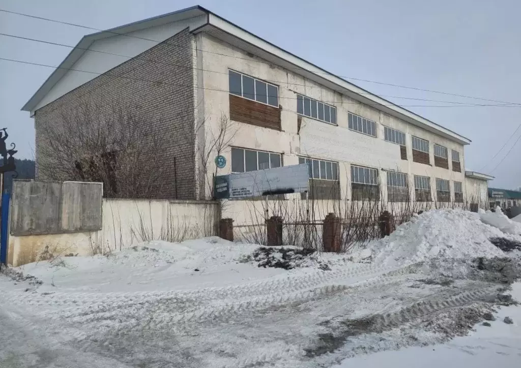 Помещение свободного назначения в Башкортостан, Дуванский район, с. ... - Фото 2