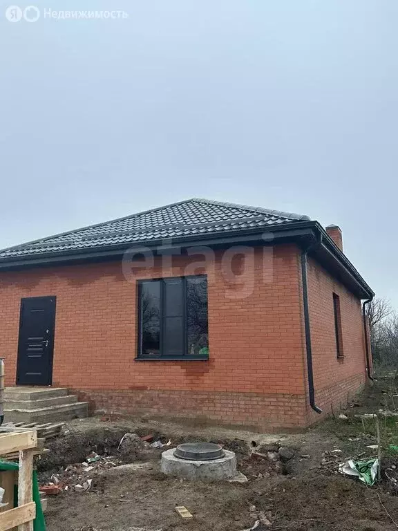 Дом в Новочеркасск, Персиковая улица (90 м) - Фото 1