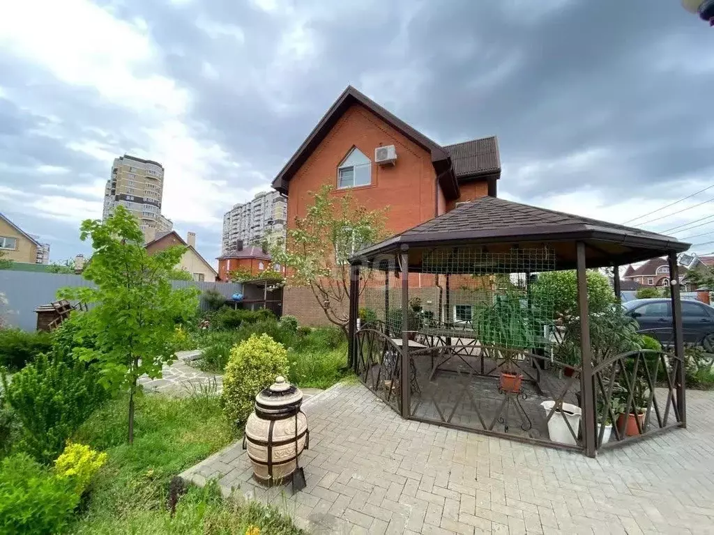 Дом в Ростовская область, Батайск Ленинградская ул. (176 м) - Фото 1