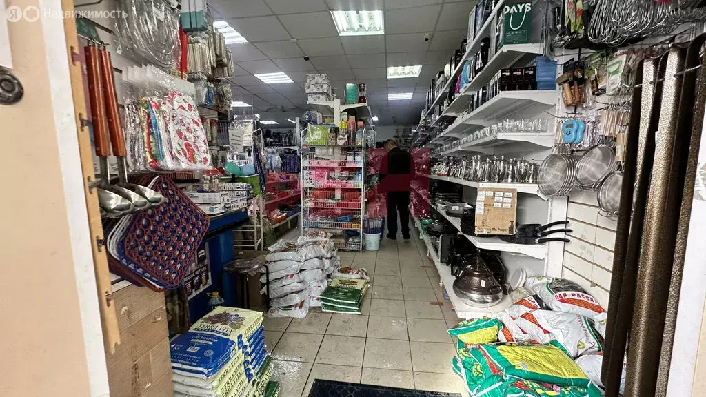 Торговая площадь (94 м) - Фото 2