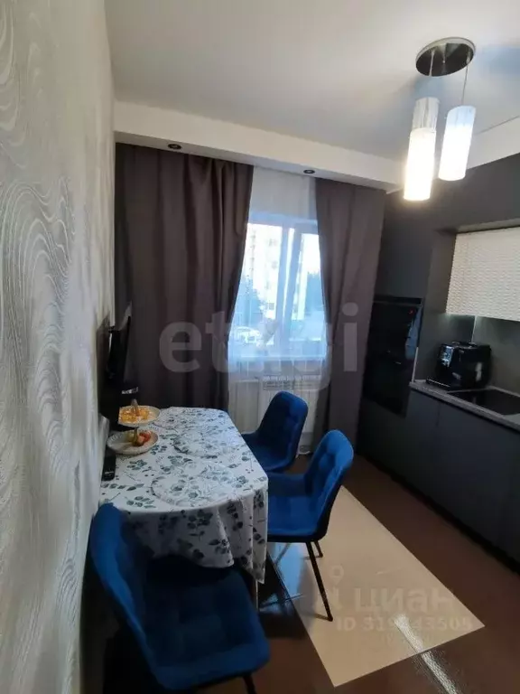 3-к кв. Ханты-Мансийский АО, Когалым Прибалтийская ул., 29 (65.2 м) - Фото 0