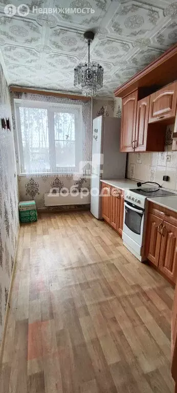 3-комнатная квартира: Екатеринбург, Трактовая улица, 9 (62.8 м) - Фото 0