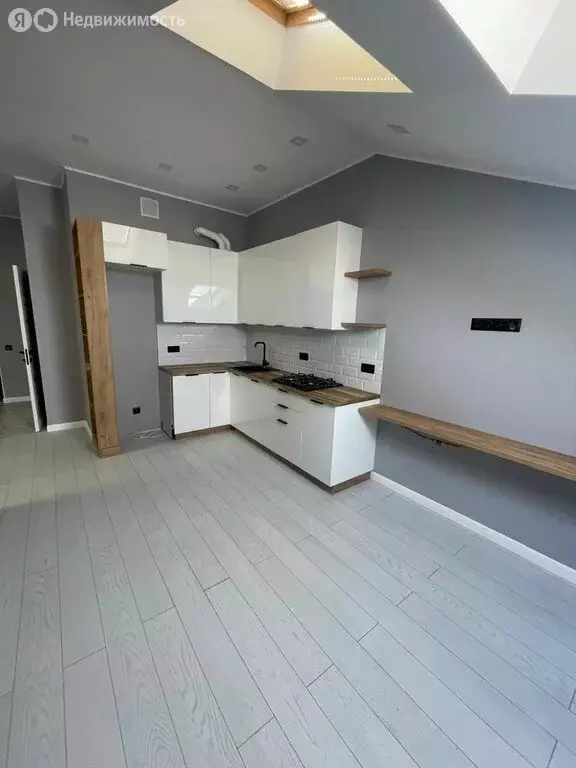 1-комнатная квартира: Геленджик, Крымская улица, 22к13 (49 м) - Фото 0