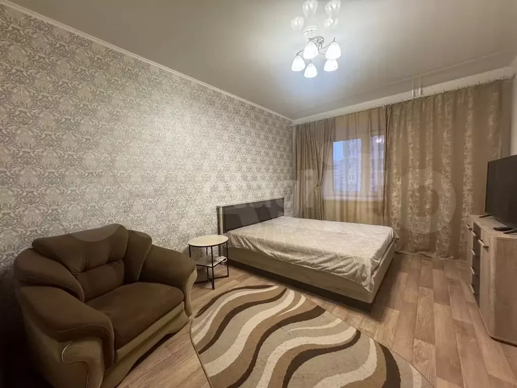 1-к. квартира, 38 м, 3/9 эт. - Фото 1
