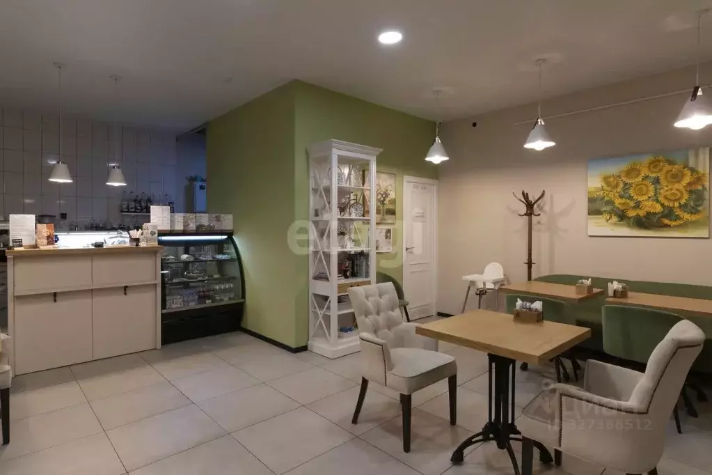 Помещение свободного назначения в Тюменская область, Тюмень ул. ... - Фото 1