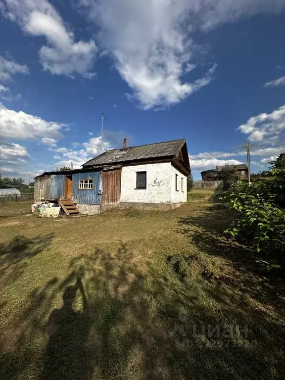 Дом в Кировская область, Киров Октябрьский просп., 8 (30 м) - Фото 0