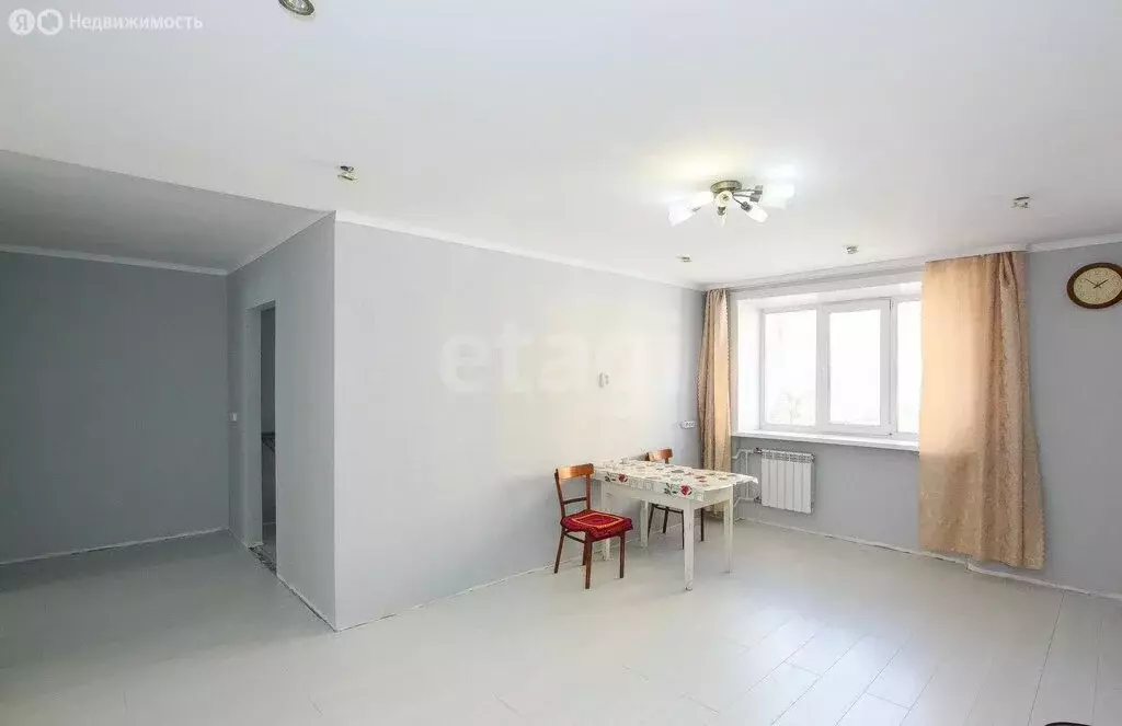 3-комнатная квартира: Улан-Удэ, улица Терешковой, 20 (52.7 м) - Фото 1